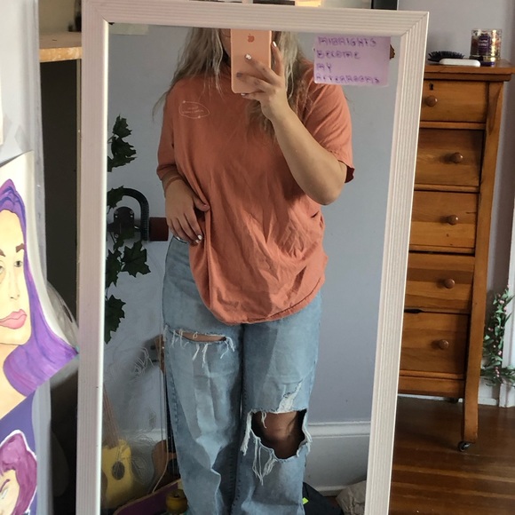 Olivelynn tee - Picture 2 of 4